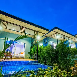 Chomphu *** Khao Lak